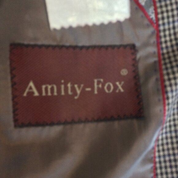 Amity Fox Blazer With Elbow Pads - Picture 11 of 13